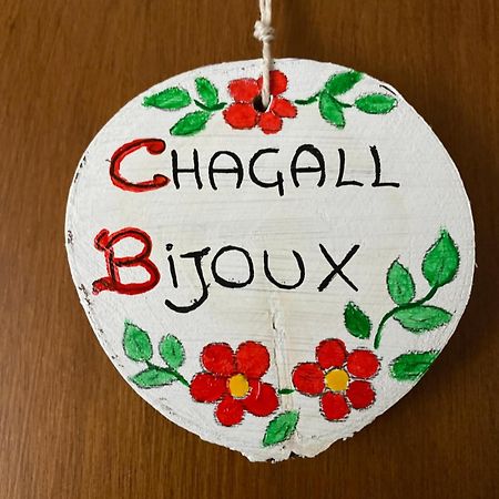 Chagall Bijoux Asti Eksteriør billede